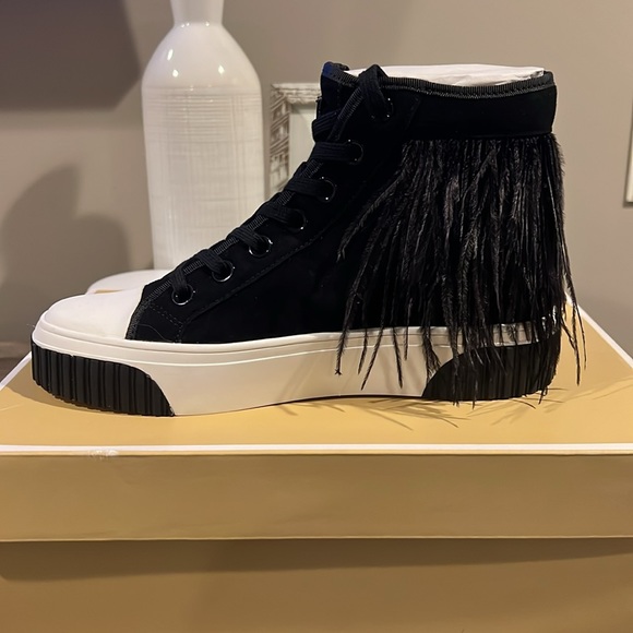 Michael Kors Gertie High Top Sneakers - Picture 3 of 7